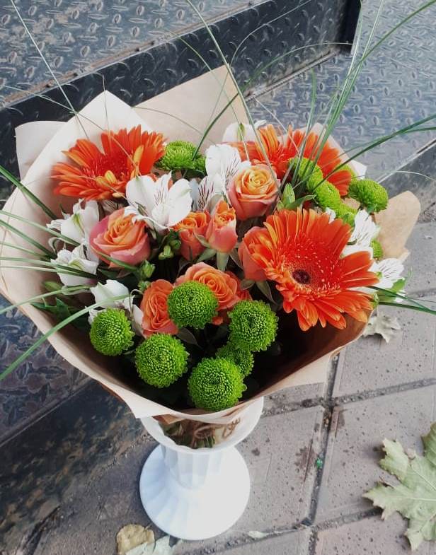 Букет цветов из: Герберы, Хризантемы, Альстромерии и Розы в Баргузине
