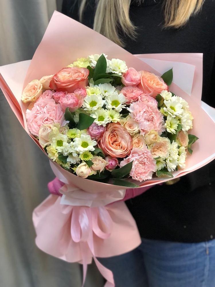 Букет цветов из: Гвоздики, Розы и Хризантемы в Баргузине