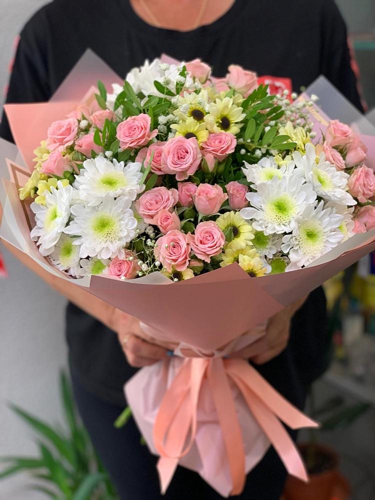 Букет цветов из: Розы и Хризантемы в Баргузине