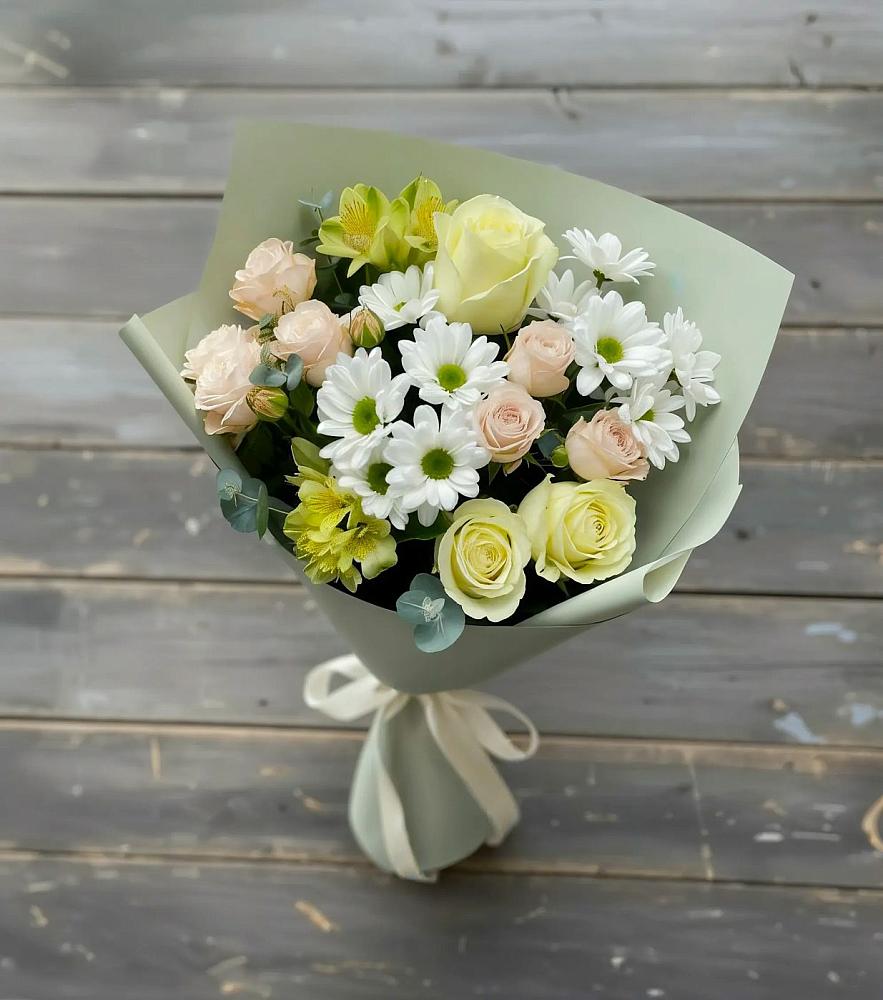 Букет цветов из: Альстромерии, Розы и Хризантемы в Баргузине