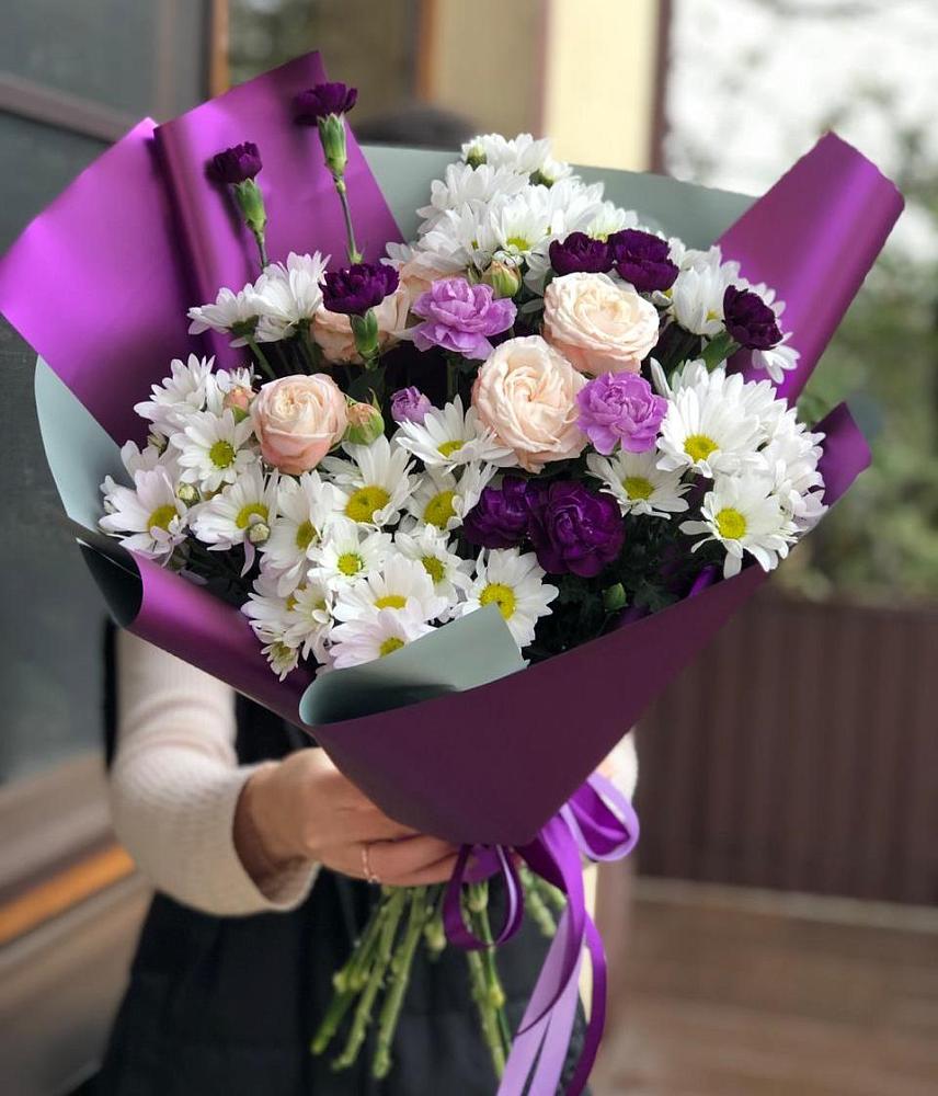 Букет цветов из: Хризантемы, Гвоздики и Розы в Баргузине