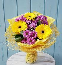 Букет цветов из:  Хризантемы и Герберы в Баргузине