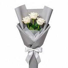 Букет 3 белые розы в Баргузине