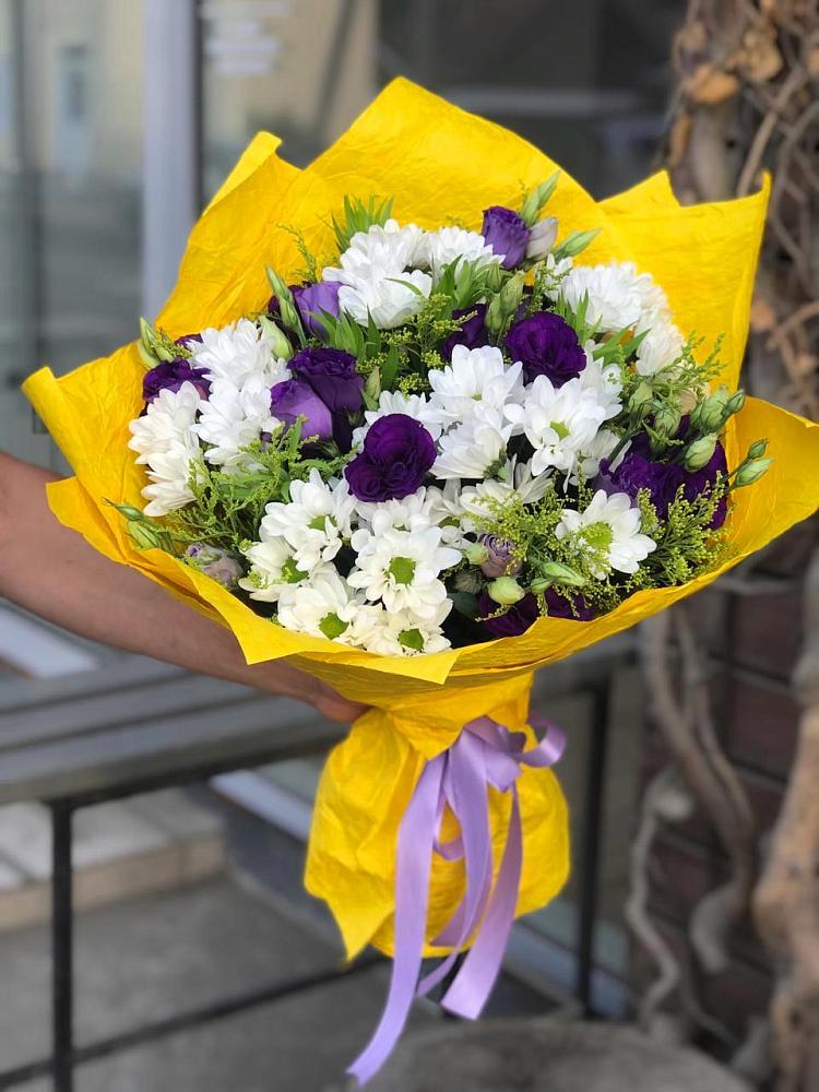 Букет цветов из: Ирисы, Хризантемы и Ромашки в Баргузине