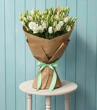 Букет цветов из:  Лизиантусы в Баргузине