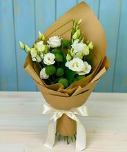 Букет цветов из:  Хризантемы и Лизиантусы #REPLACE_PRED# Баргузине