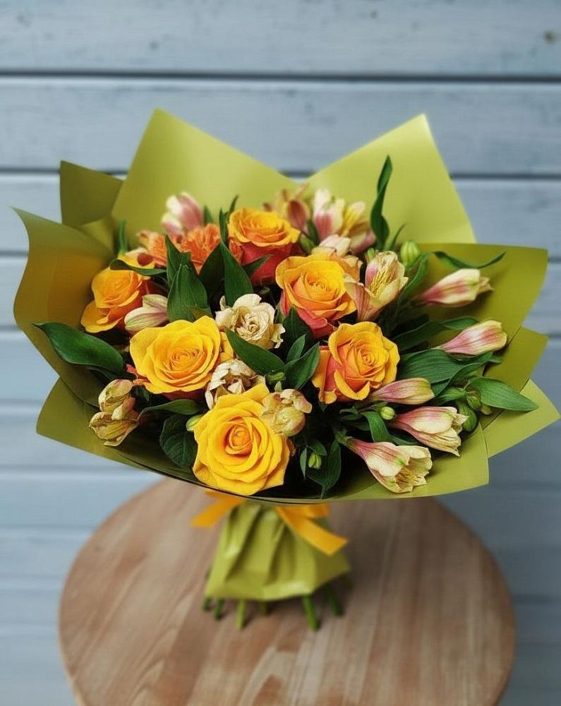 Букет цветов из: Альстромерии и Розы в Баргузине