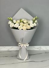 Букет цветов из:  Розы и Лизиантусы в Баргузине